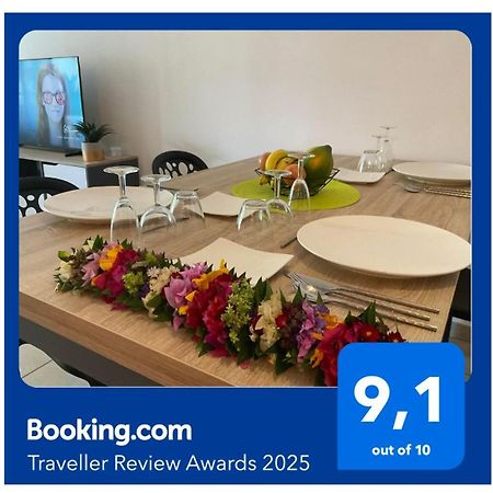 Prestige Lodging City Center 파페에테 외부 사진