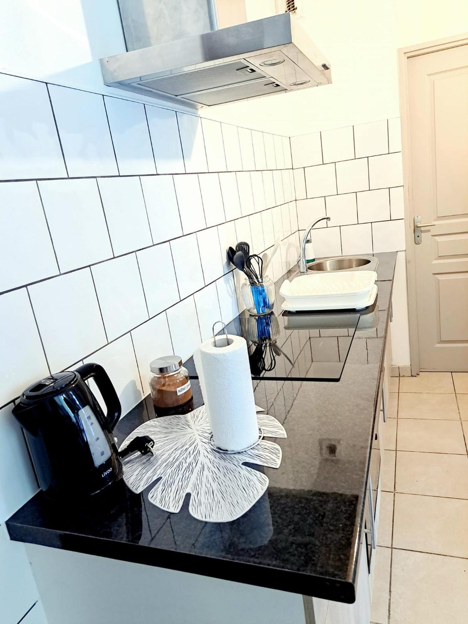 Prestige Lodging City Center 파페에테 외부 사진